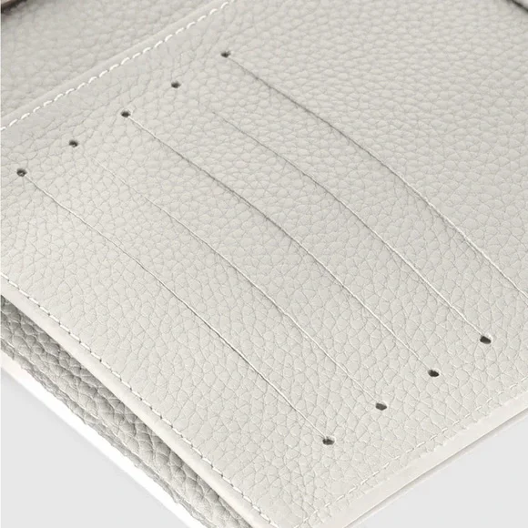 Cloth & Paper A5 Leather Binder - Picture 3 of 13